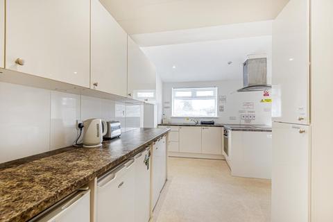 6 Myrtle Close, Colnbrook, Slough, SL3 0PZ