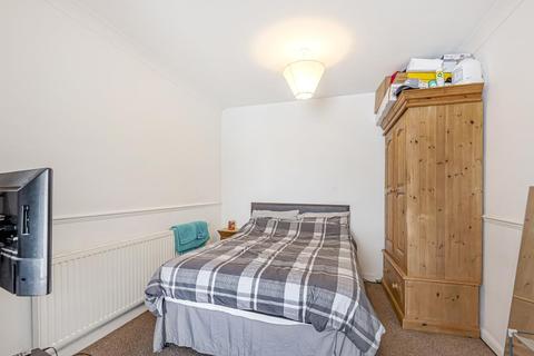 6 Myrtle Close, Colnbrook, Slough, SL3 0PZ