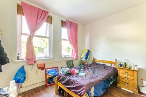 21 Southey Road, London, N15 5LJ