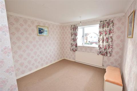 22 Amesbury Avenue, Grimsby, DN33 3HT