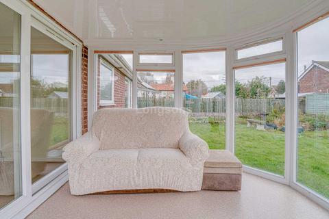 2 The Avenue, Necton, Swaffham, PE37 8EP