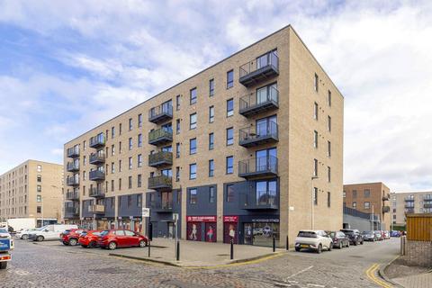 2 bedroom apartment to rent, Salamander Place, Edinburgh