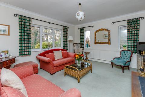 Beech Cottage Beech Grove, Amersham, HP7 0AZ
