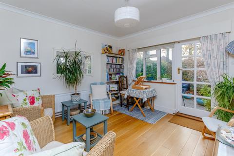 Beech Cottage Beech Grove, Amersham, HP7 0AZ