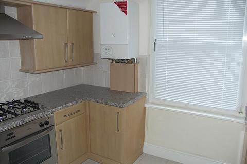 1 bedroom flat to rent, London Road, High Wycombe, HP11