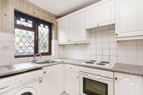 58 Buxton Street, London, E1 5AT