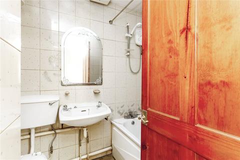 58 Buxton Street, London, E1 5AT