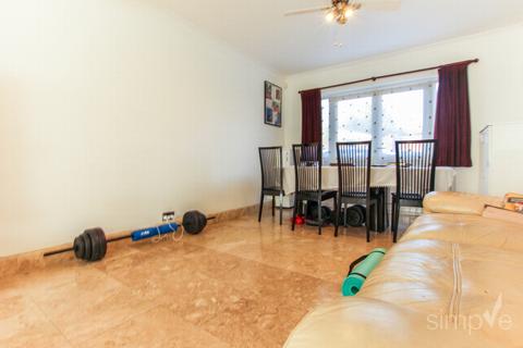 64 Bedwell Gardens, Hayes, UB3 4EQ