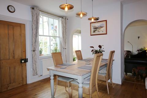 44 Birmingham Road, Alcester, B49 5EP
