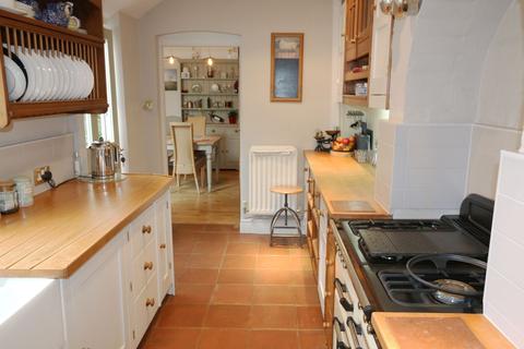 44 Birmingham Road, Alcester, B49 5EP