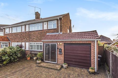 17 Conway Road, Feltham, TW13 6TE