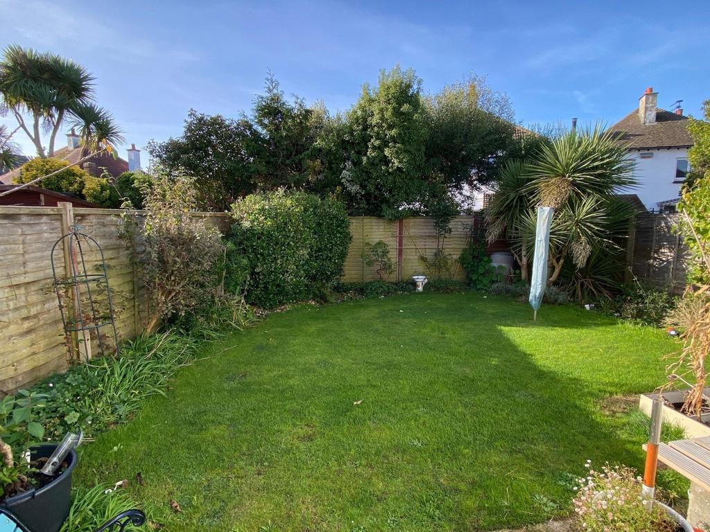 Marshall Avenue, Bognor Regis, PO21 3 bed detached house £1,500 pcm