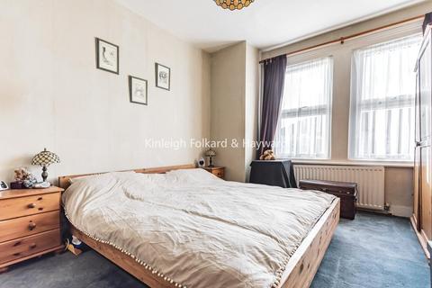 175 Torridon Road, London, SE6 1RG