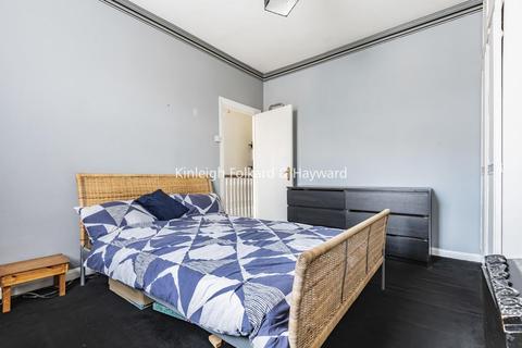 175 Torridon Road, London, SE6 1RG