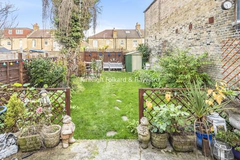 175 Torridon Road, London, SE6 1RG