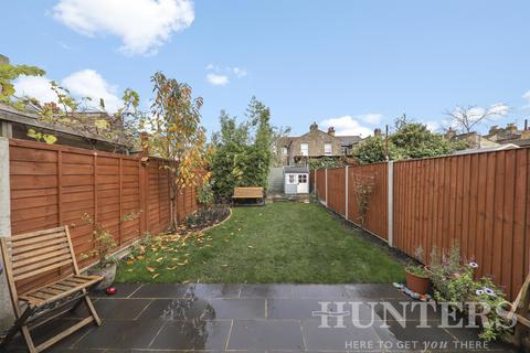 3 Foyle Road, London, N17 0NL