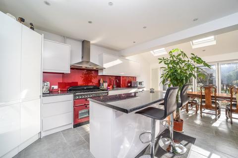 36 Lime Grove, New Malden, KT3 3TP