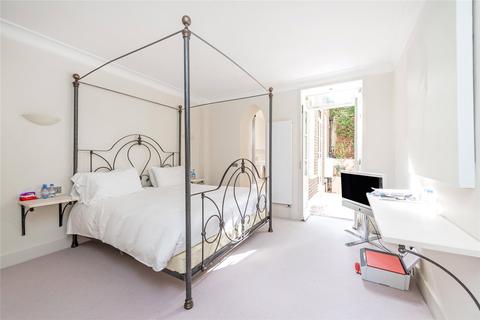 3 bedroom apartment for sale, Onslow Court, Drayton Gardens, London, SW10