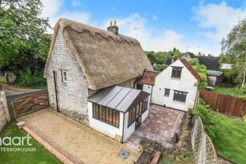 5 Clay Lane, Castor, Peterborough, PE5 7AT