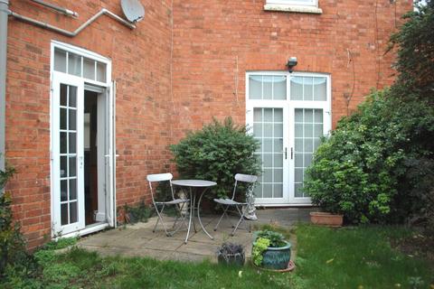 26 Argyle Street, Northampton, NN5 5LJ