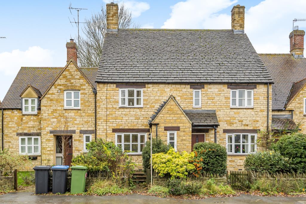 Long Compton, Chipping Norton, CV36 2 bed terraced house £280,000
