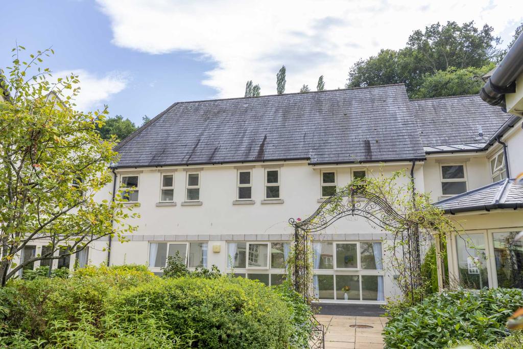 Inchbrook Court, Woodchester Valley... 1 bed apartment £105,000