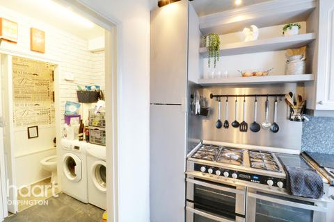 39 Melrose Crescent, Orpington, BR6 9NT