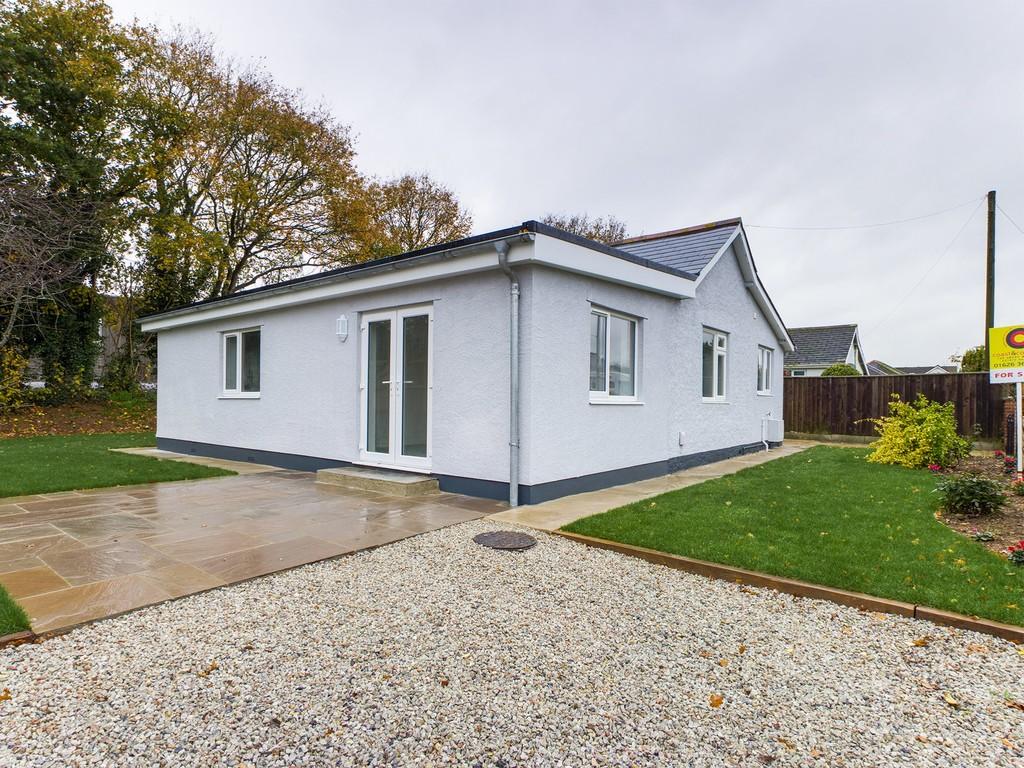 Leaze Road, Kingsteignton 3 bed detached bungalow £315,000