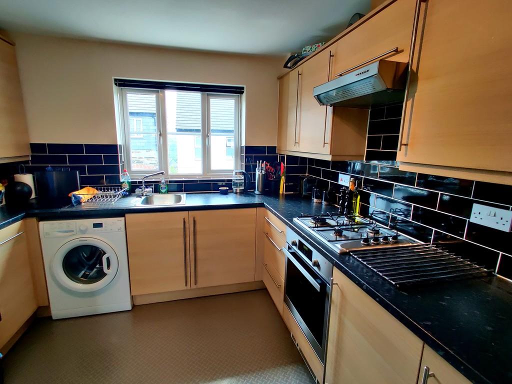 Lowen Bre, Truro 2 bed apartment £825 pcm (£190 pw)