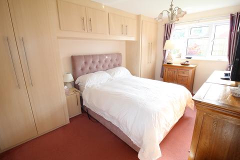 29 Cheyney Walk, Westbury, BA13 3UH
