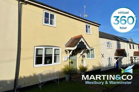 2 bedroom cottage to rent, Brook Street, Warminster