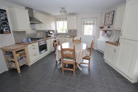 85 Arudur Hen, Radyr, Cardiff, CF15 8FX