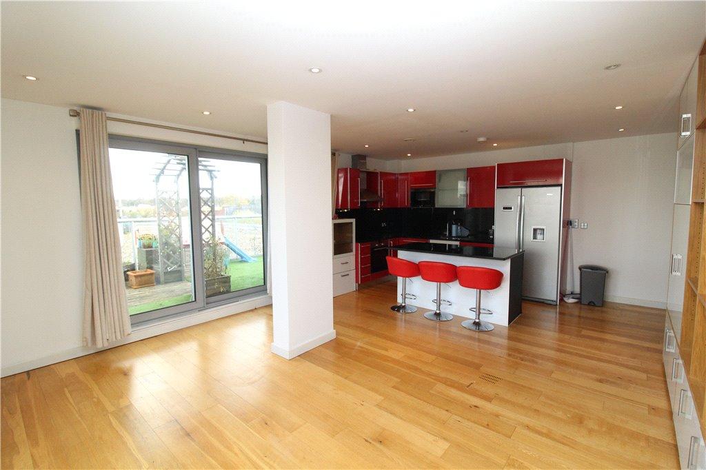 Kitchen/Living Room