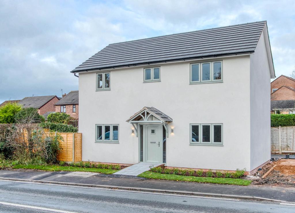 Redditch Road, Stoke Heath, Bromsgrove, B60 4JP 3 bed detached house
