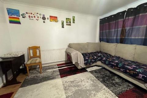 3 bedroom terraced house to rent, Newbury,  Berkshire,  RG14