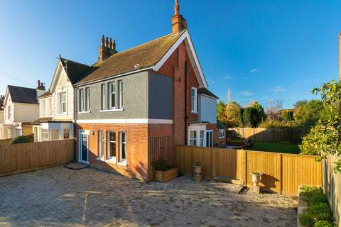 43 Castle Road, Hythe, CT21 5HL