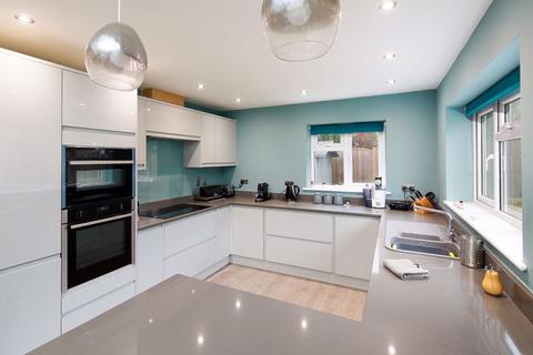 43 Castle Road, Hythe, CT21 5HL