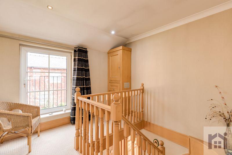 Galleried landing