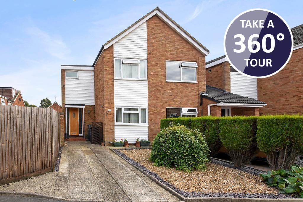 Way, Stopsley, Luton... 3 bed end of terrace house £320,000