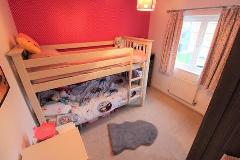 24 Champany Fields, Dodworth, Barnsley, S75 3TY