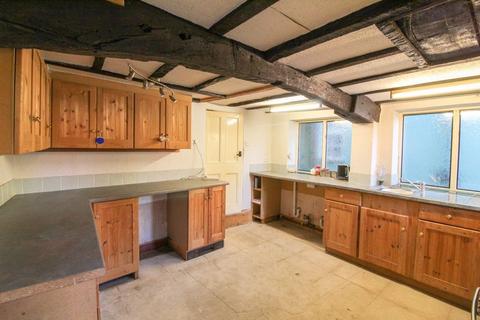 76 Allhallowgate, Ripon, HG4 1LE