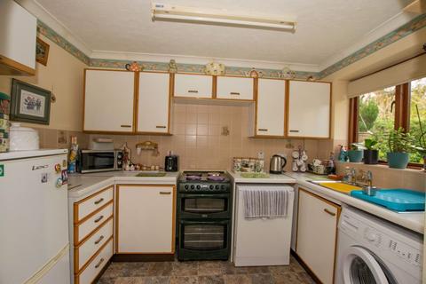 19 Bay Tree Close, Heathfield, TN21 8YG