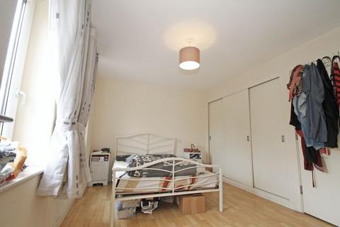 2 bedroom apartment to rent, Peterborough Road, Harrow
