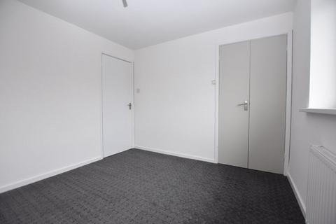 2 bedroom semi-detached house to rent, Downing Street, Nottingham