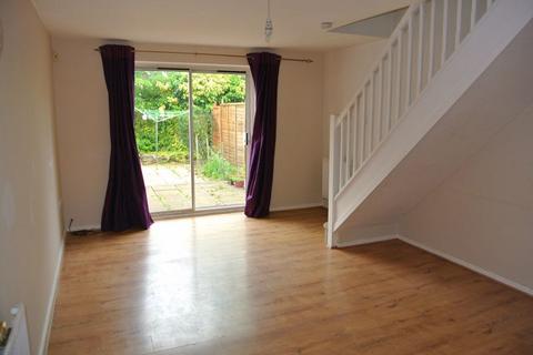 2 bedroom terraced house to rent, Vervain Close, Gloucester