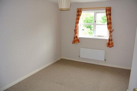 2 bedroom terraced house to rent, Vervain Close, Gloucester