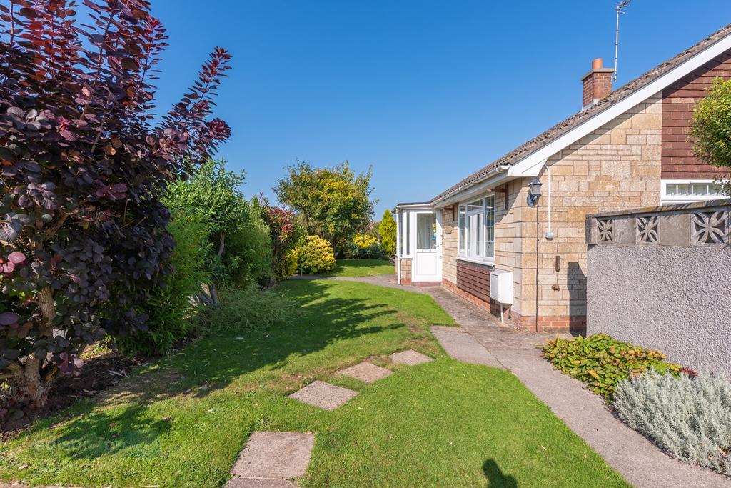 Medway Drive, Frampton Cotterell... 3 bed bungalow £450,000