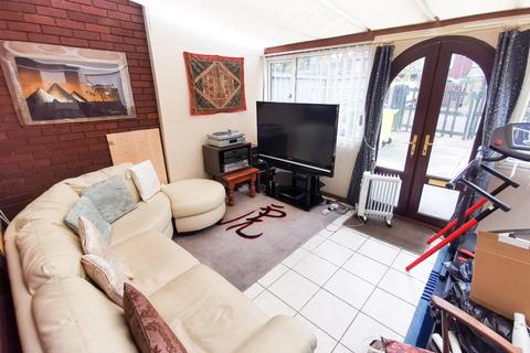 61 Eversley Road, Birmingham, B9 5DF