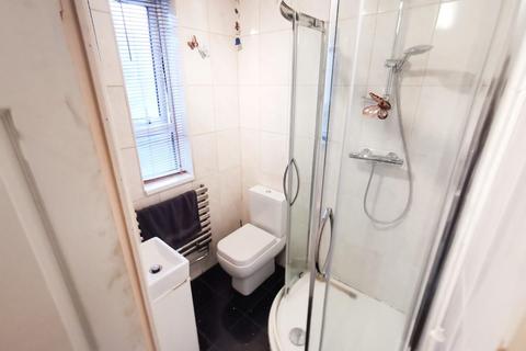 61 Eversley Road, Birmingham, B9 5DF