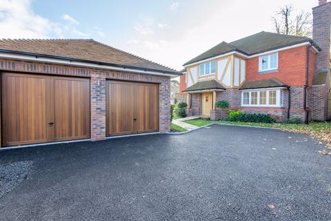 Oakhurst House West Drive, Angmering, Littlehampton, BN16 4JE